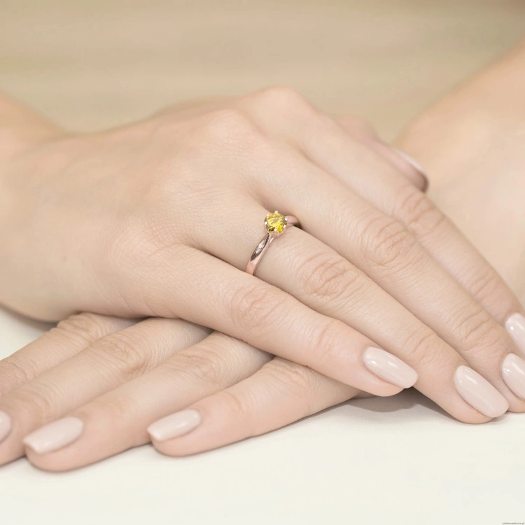 13e239f7e70b45964288f900b918abd2