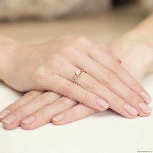 Pierścionek W163 Diament 0,10ct żółte złoto