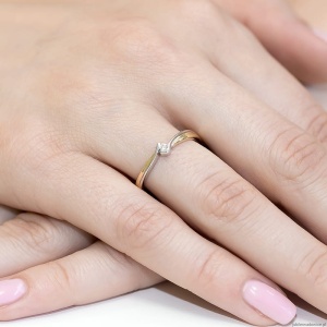 Pierścionek W181 Diament 0,04ct żółte złoto