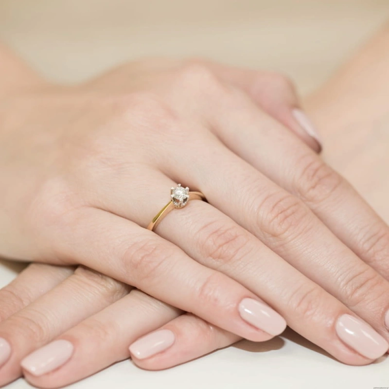 Pierścionek W220B Diament 0,25ct żółte złoto