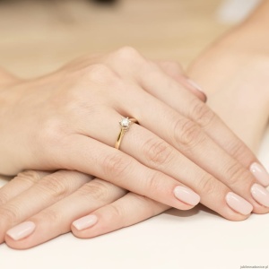 Pierścionek W234 Diament 0,25ct żółte złoto