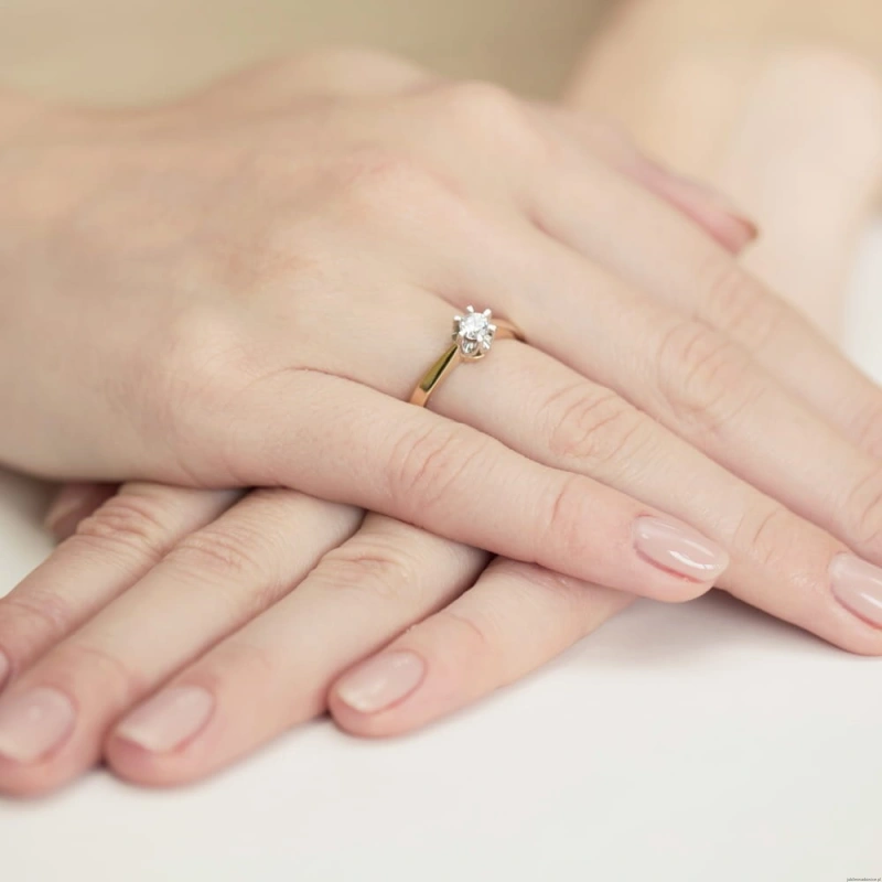 Pierścionek W408 Diament 0,25ct żółte złoto
