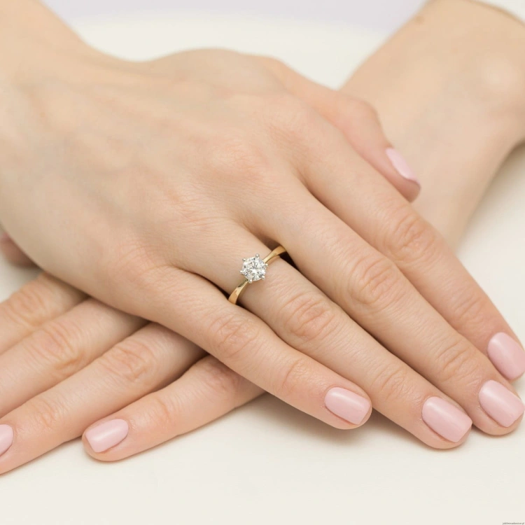 Pierścionek W482 Diament 0,70ct żółte złoto
