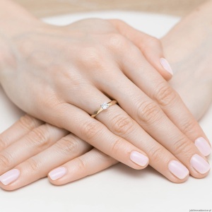 Pierścionek W484 Diament 0,20ct żółte złoto