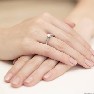 Pierścionek W052 Diament 0,50ct białe złoto