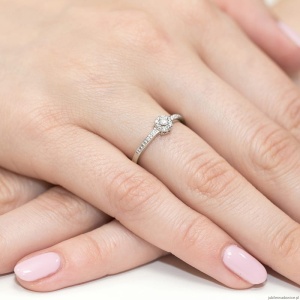 Pierścionek W091 Diament 0,04ct białe złoto