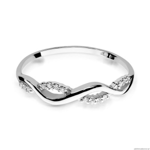 Pierścionek W096 z diamentami białe złoto