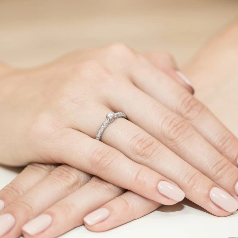 Pierścionek W200 Diament 0,15ct białe złoto