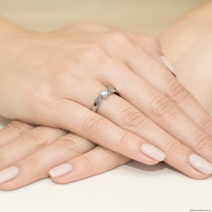 Pierścionek W278 Diament 0,15ct białe złoto