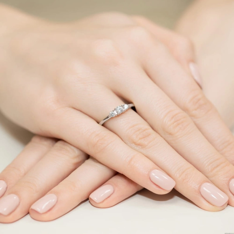 Pierścionek W377 Diament 0,15ct białe złoto