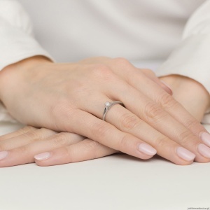 Pierścionek W506 Diament 0,12ct białe złoto