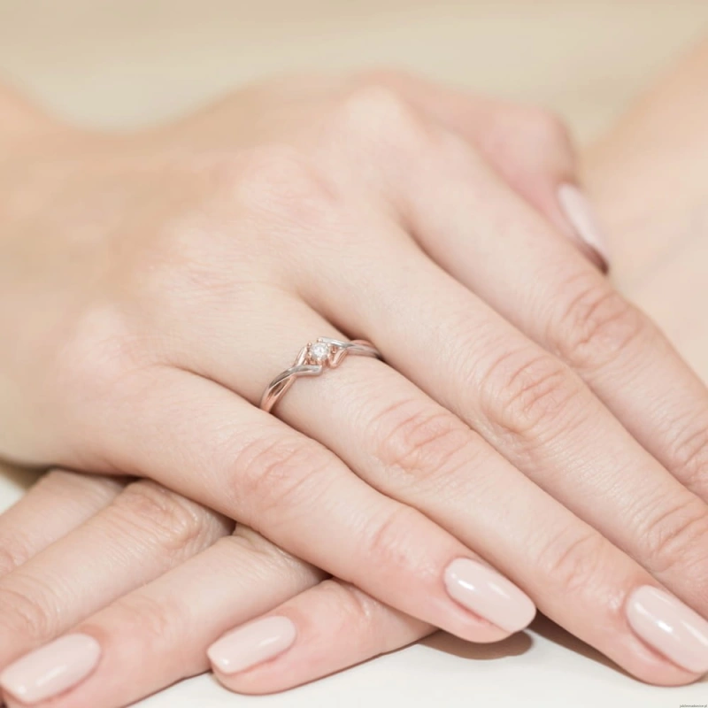 Pierścionek W190B Diament 0,08ct różowe złoto