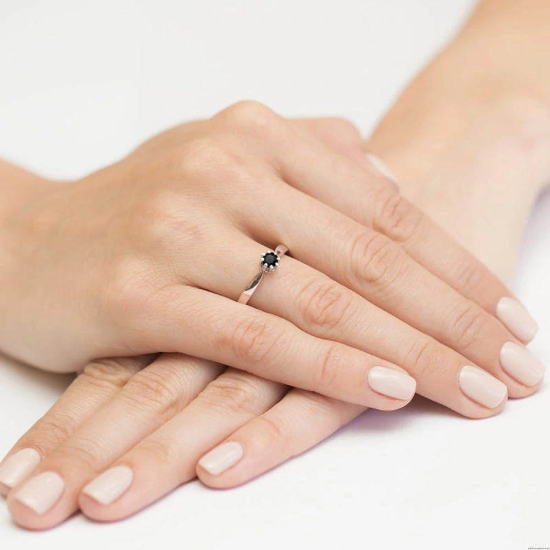 Pierścionek W228 Diament 0,30ct różowe złoto