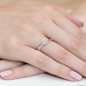 Pierścionek W262 Diament 0,15ct różowe złoto