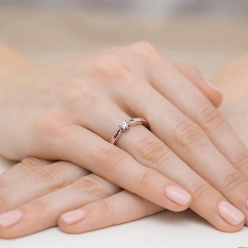 Pierścionek W450B Diament 0,15ct różowe złoto