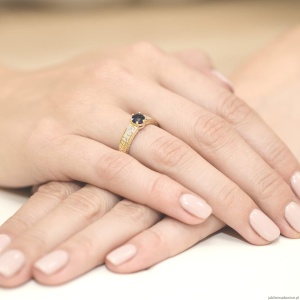 Pierścionek W075 Szafir 0,50ct żółte złoto