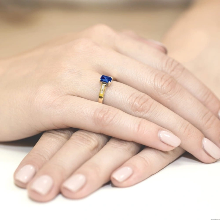 Pierścionek W078 Szafir 0,60ct żółte złoto