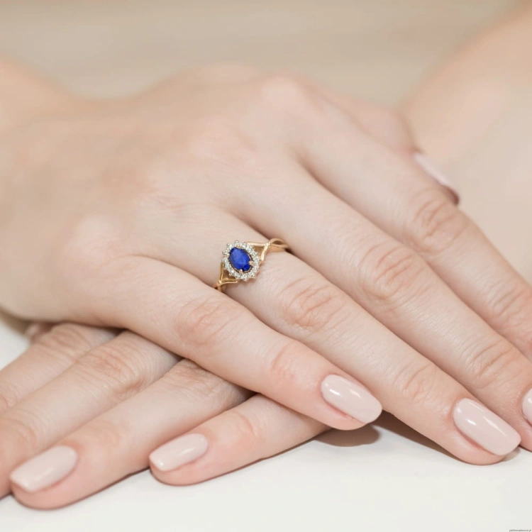 Pierścionek W182 Szafir 0,70ct żółte złoto