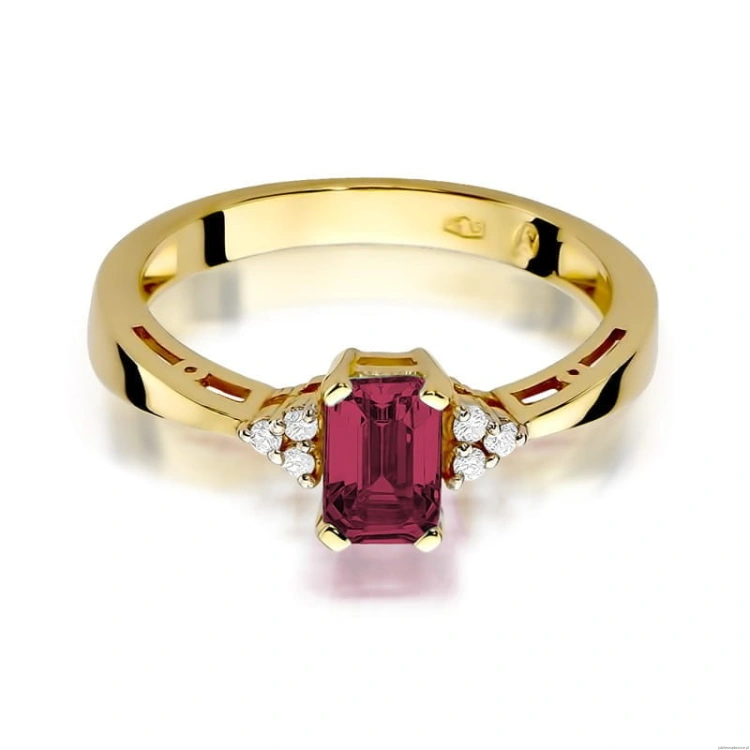 Pierścionek W002 Rubin 0,80ct żółte złoto