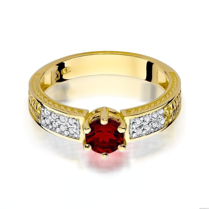 Pierścionek W075 Rubin 0,60ct żółte złoto