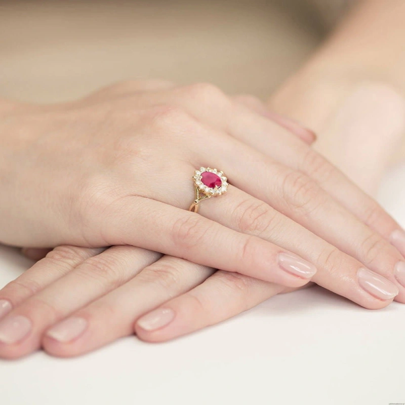 Pierścionek W182 Rubin 1,00ct żółte złoto