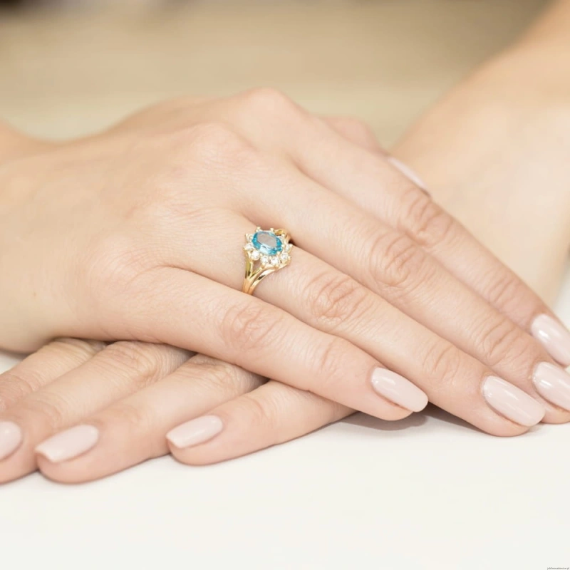 Pierścionek W037 Topaz 0,90ct żółte złoto