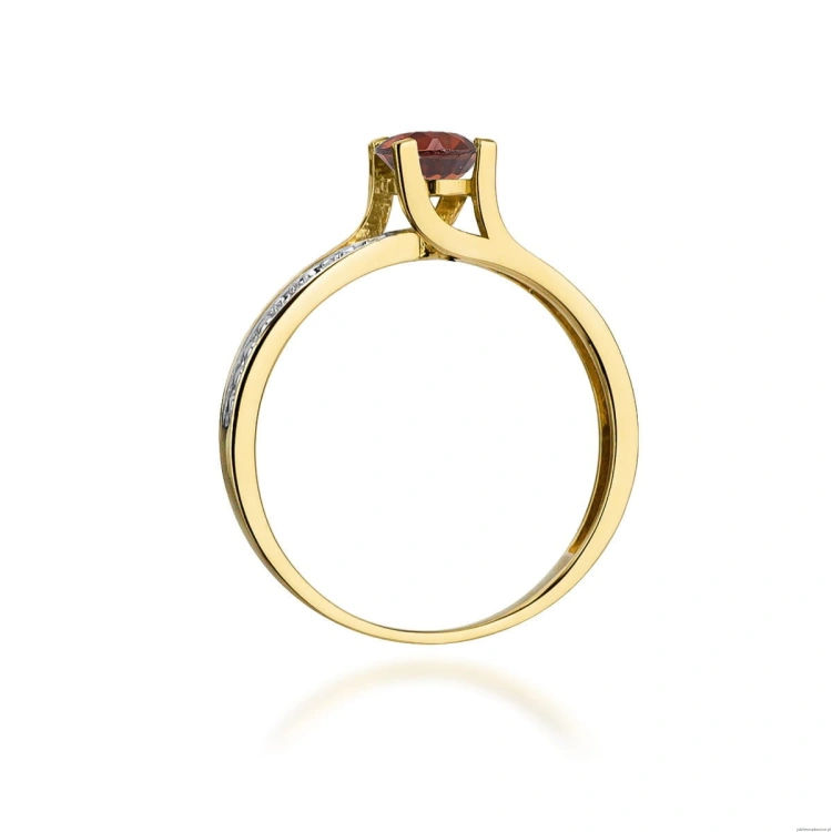 Pierścionek W106 Granat 0,60ct żółte złoto