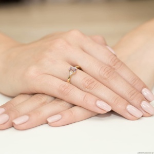 Pierścionek W002 Ametyst 0,50ct żółte złoto
