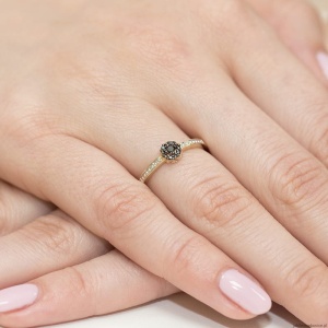 Pierścionek W091 Czarny Diament 0,02ct żółte złoto
