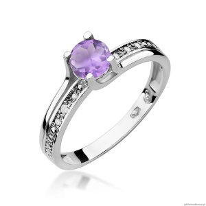 Pierścionek W106 Ametyst 0,50ct białe złoto