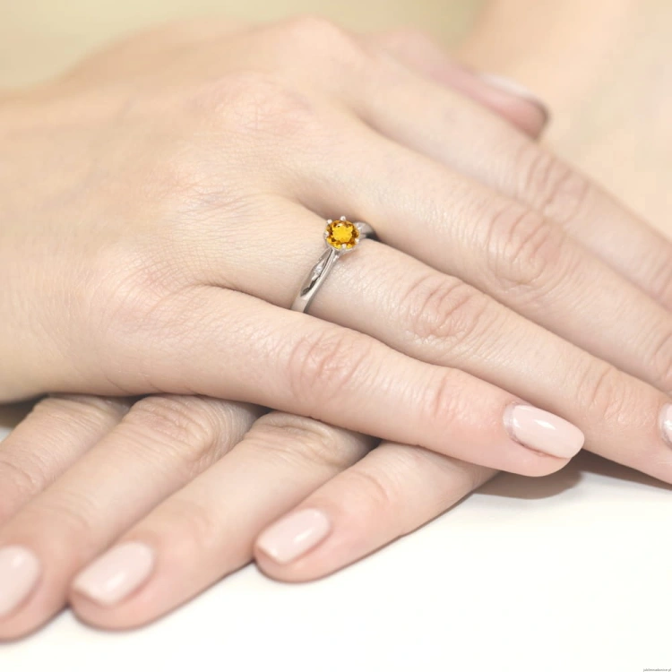 Pierścionek W074 Cytryn 0,50ct białe złoto