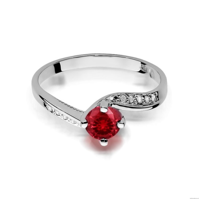 Pierścionek W084 Rubin 0,60ct białe złoto