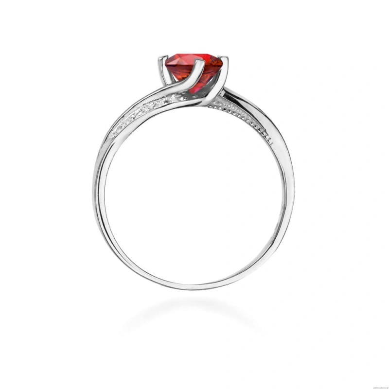 Pierścionek W084 Rubin 0,60ct białe złoto