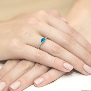 Pierścionek W077 Topaz London Blue 0,50ct białe złoto