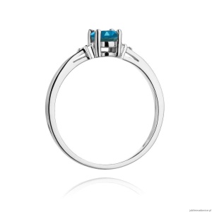 Pierścionek W301 Topaz London Blue 0,50ct białe złoto