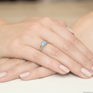 Pierścionek W005 Topaz 0,50ct białe złoto