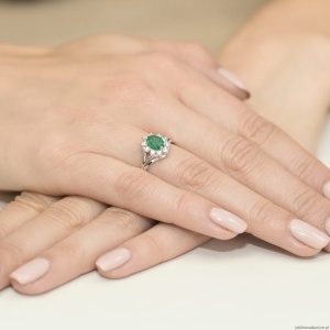 Pierścionek W037 Szmaragd 0,80ct białe złoto