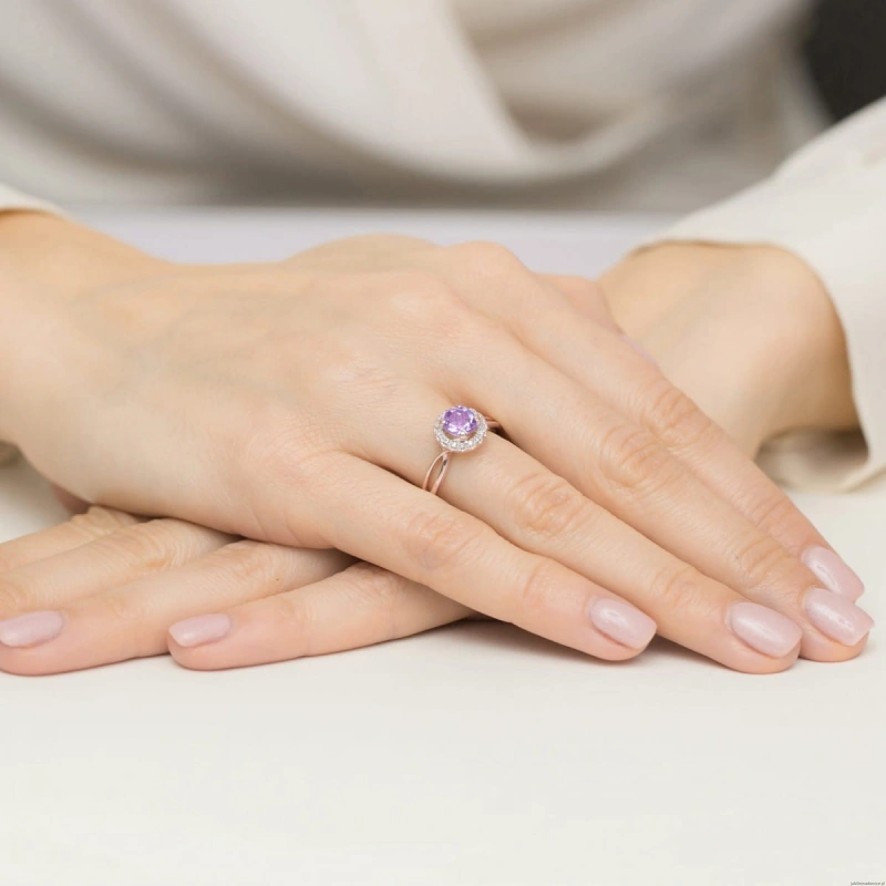Pierścionek W538 Ametyst 0,90ct różowe złoto