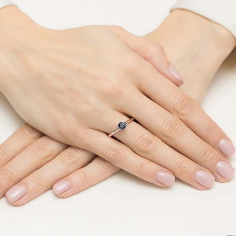 Pierścionek W557 Czarny Diament 0,50ct różowe złoto