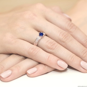 Pierścionek W075 Szafir 0,50ct różowe złoto