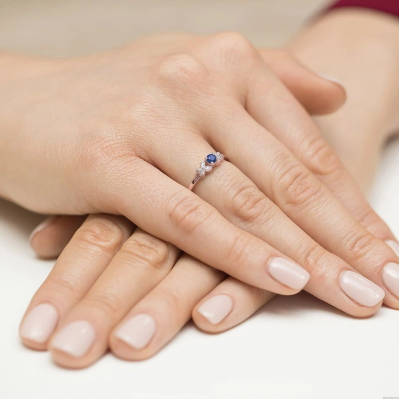 Pierścionek W414 Szafir 0,15ct różowe złoto