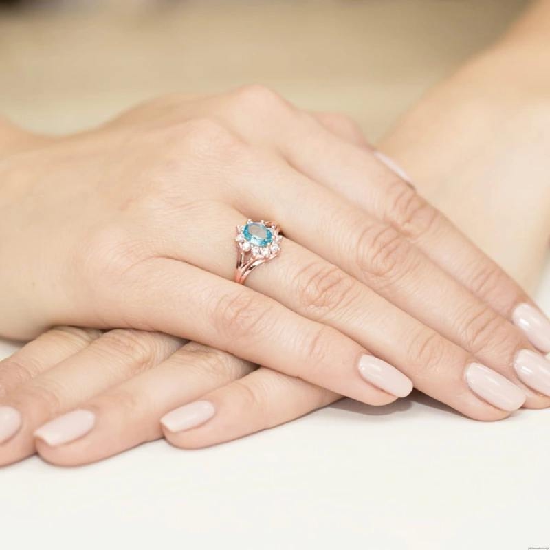 Pierścionek W037 Topaz 0,90ct różowe złoto