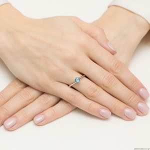 Pierścionek W557 Topaz 0,50ct różowe złoto