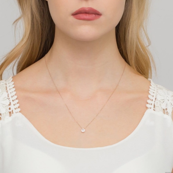 Naszyjnik C016 z diamentami różowe złoto