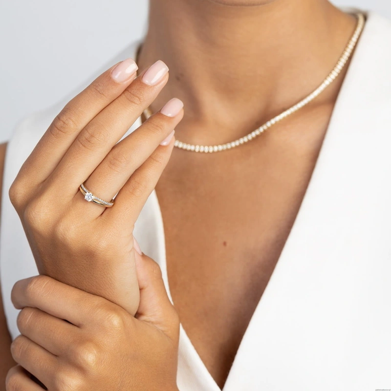 Pierścionek W0355 Diament Laboratoryjny 0,30ct żółte złoto