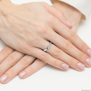 Pierścionek W0609 Diament 0,04ct białe złoto