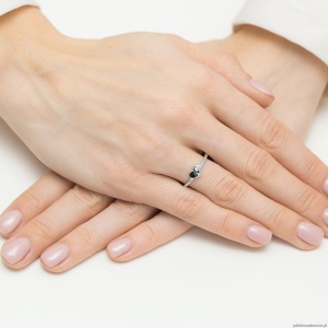 Pierścionek W0610 Diament 0,03ct białe złoto