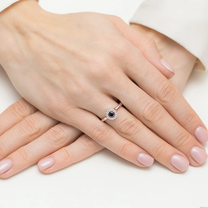Pierścionek W0622 Czarny Diament 0,50ct różowe złoto