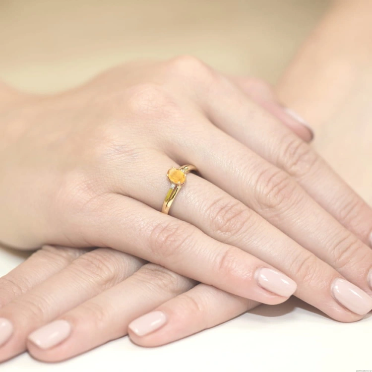 Pierścionek W068 Cytryn 0,60ct żółte złoto