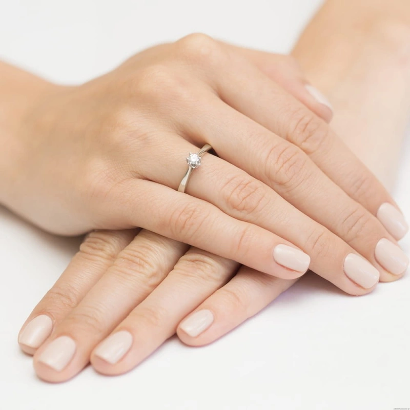 Pierścionek W295 Diament 0,15ct białe złoto